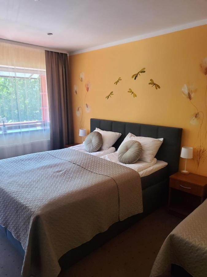 Hotel Green Smiltyne Panevezys Ngoại thất bức ảnh