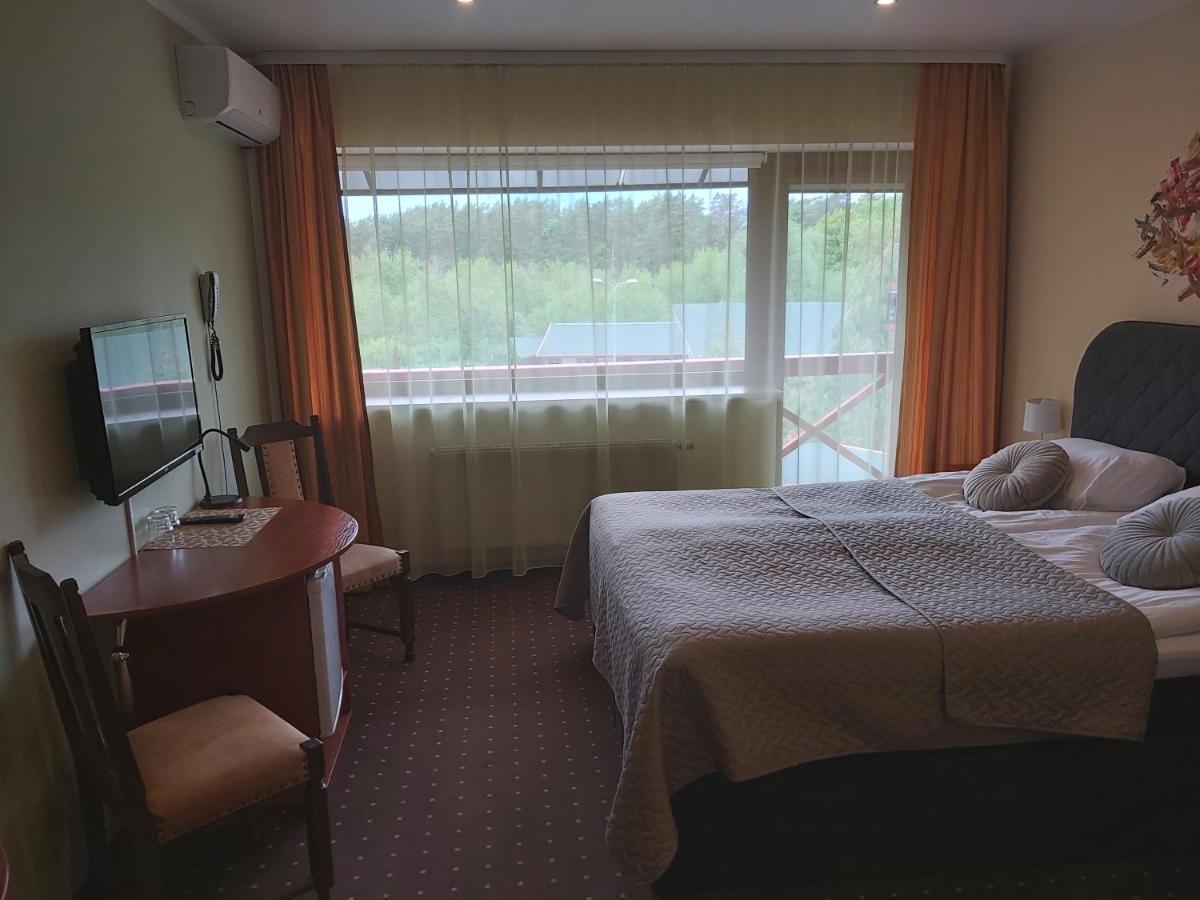 Hotel Green Smiltyne Panevezys Ngoại thất bức ảnh