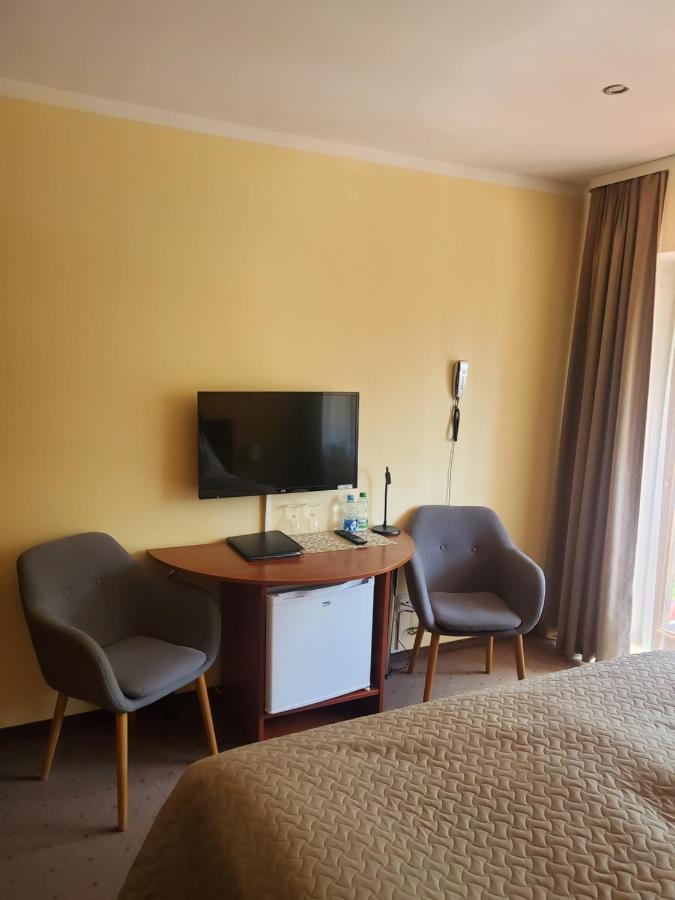 Hotel Green Smiltyne Panevezys Ngoại thất bức ảnh